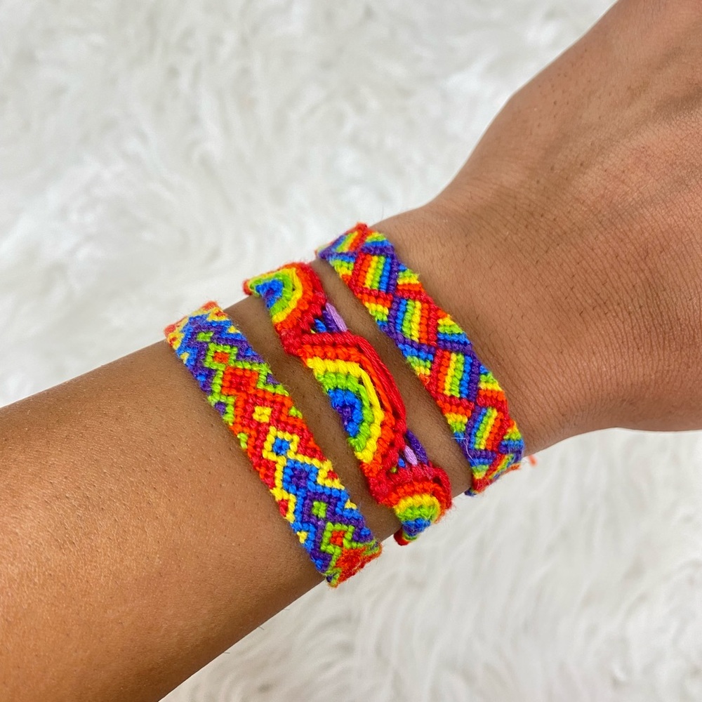 🌈pride friendship bracelet pack of 3🌈